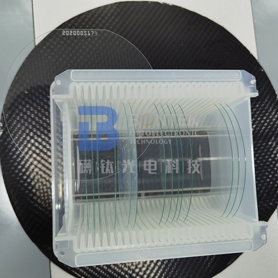 Wafer Kaca Borosilikat Tahan Kimia Tinggi 4 '' 6 '' 8 '' untuk Perangkat MEMS