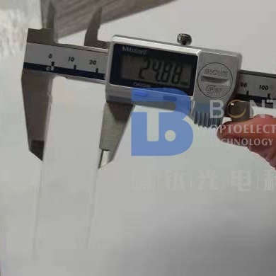 Ra 1nm Lithium Niobate Wafer Digunakan Di Daerah Inframerah Dekat dan Inframerah Tengah yang Terlihat