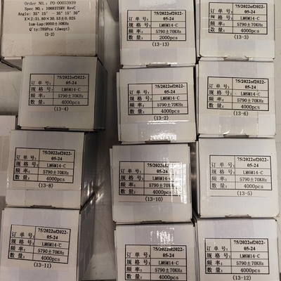 AT Cut Piezoelectric Wafer Quartz Blanks Untuk Microbalances Oscillators